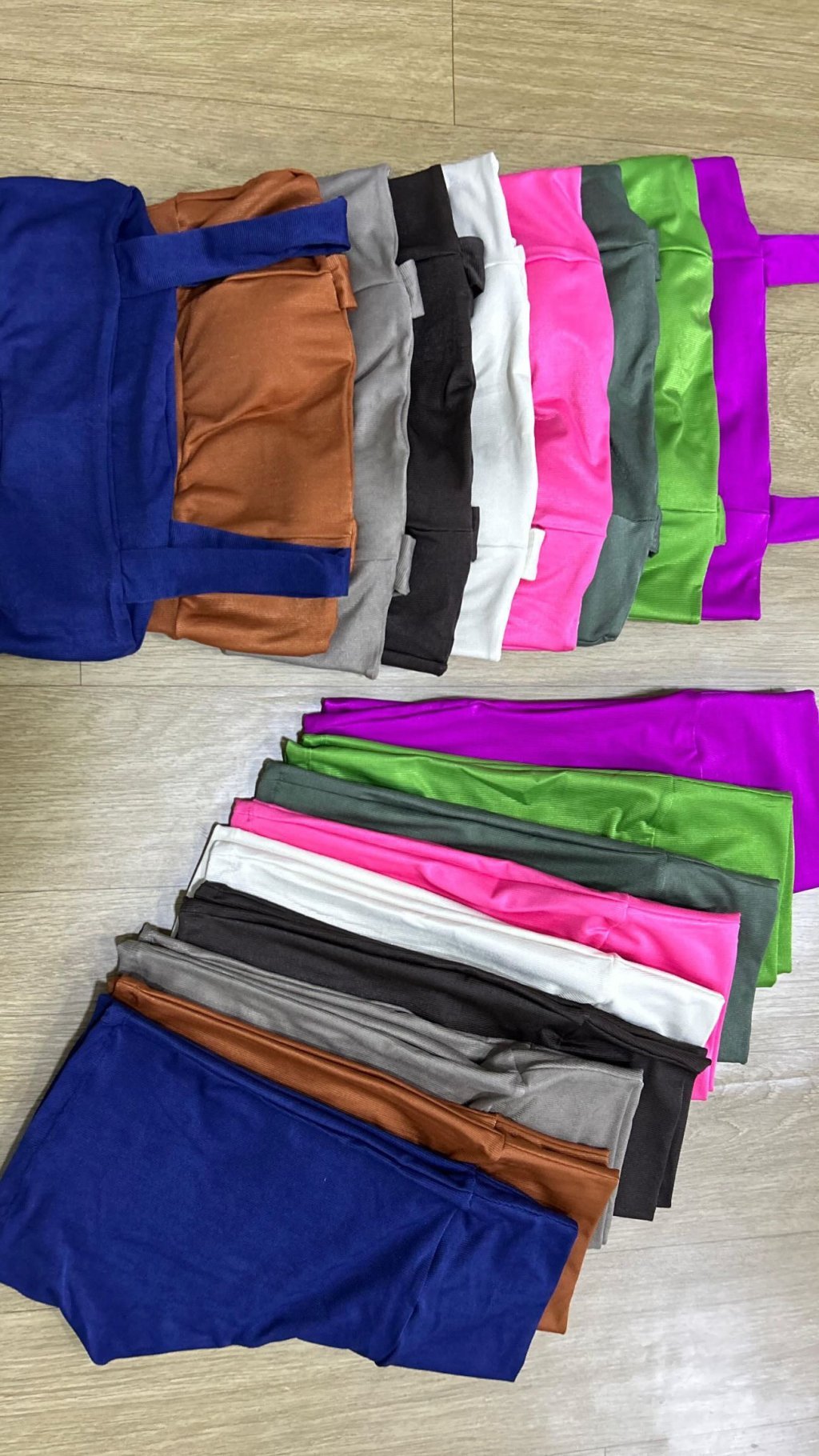 conjunto canelado short curto + top alça larga 