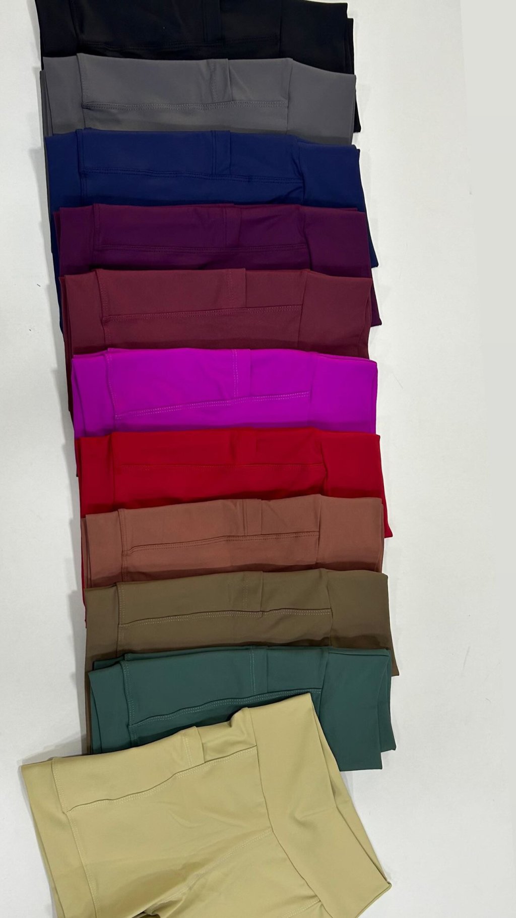 SHORT GG RUN CANELADO 