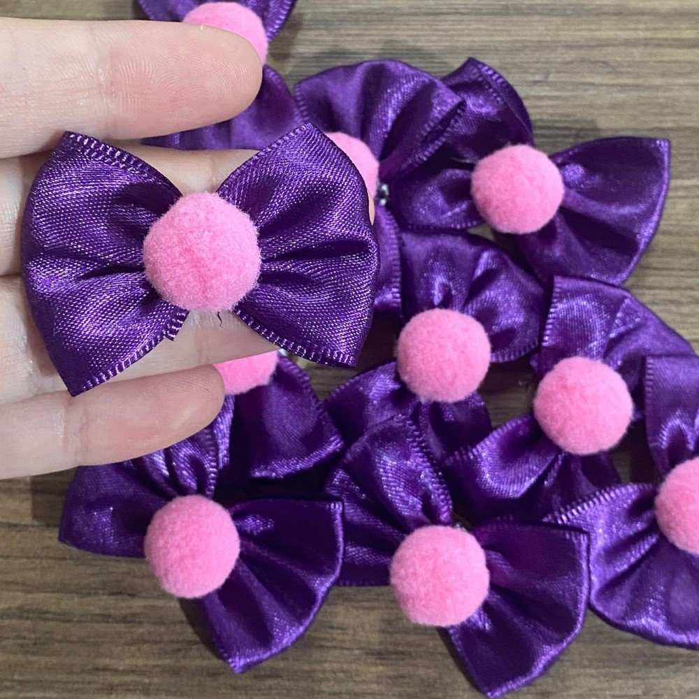 Laço Amarrador Roxo com Pompom