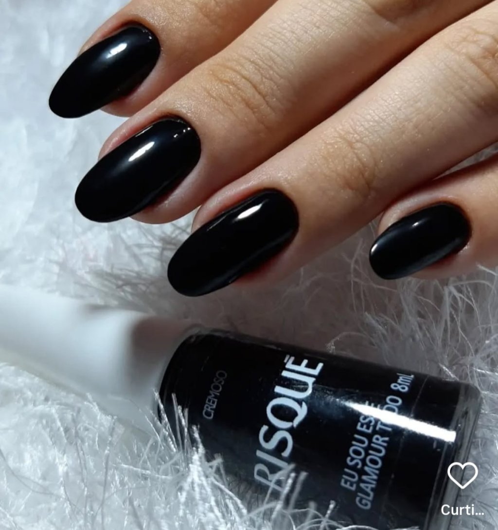 Esmalte Preto Risqué Eu Sou Esse Glamour Todo  