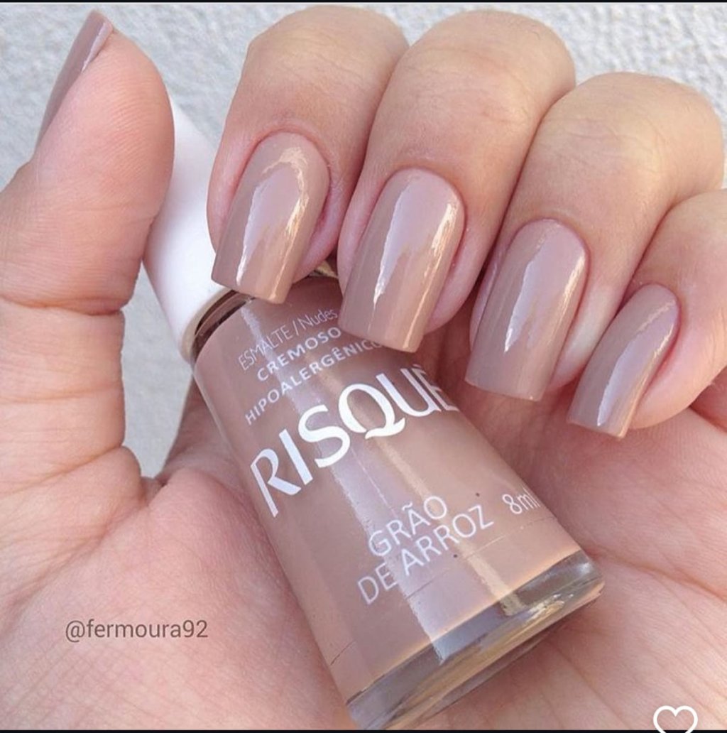 Esmalte Nude Risqué Grão de Arroz 