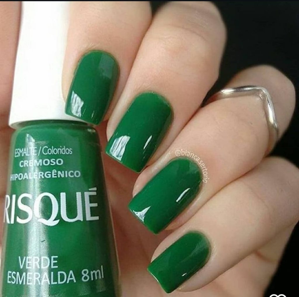 Esmalte Verde Risqué Verde Esmeralda 