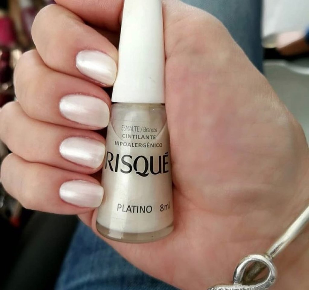 Esmalte Branco Risqué Platino  