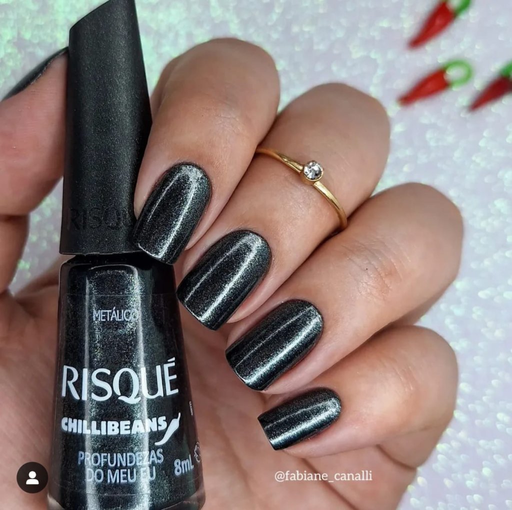 Esmalte Preto Risqué Profundezas do Meu Eu 