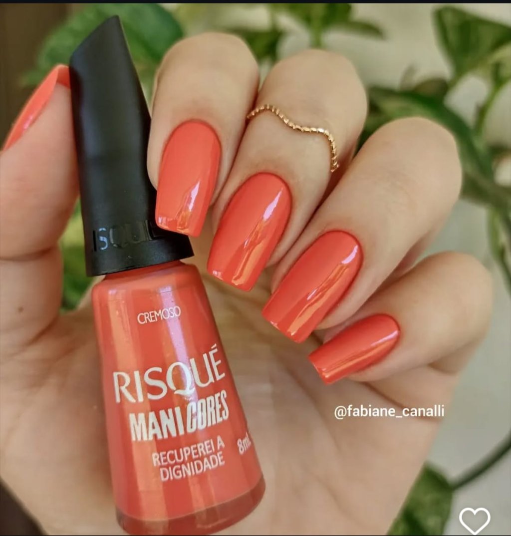 Esmalte Laranja Risqué Manicores Recuperei a Dignidade 