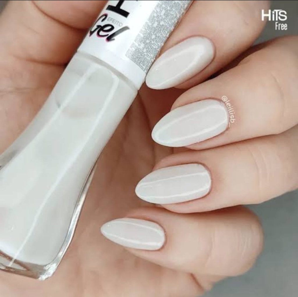 Esmalte Branco Hits Gel Tô de Olho Natural Transparente 