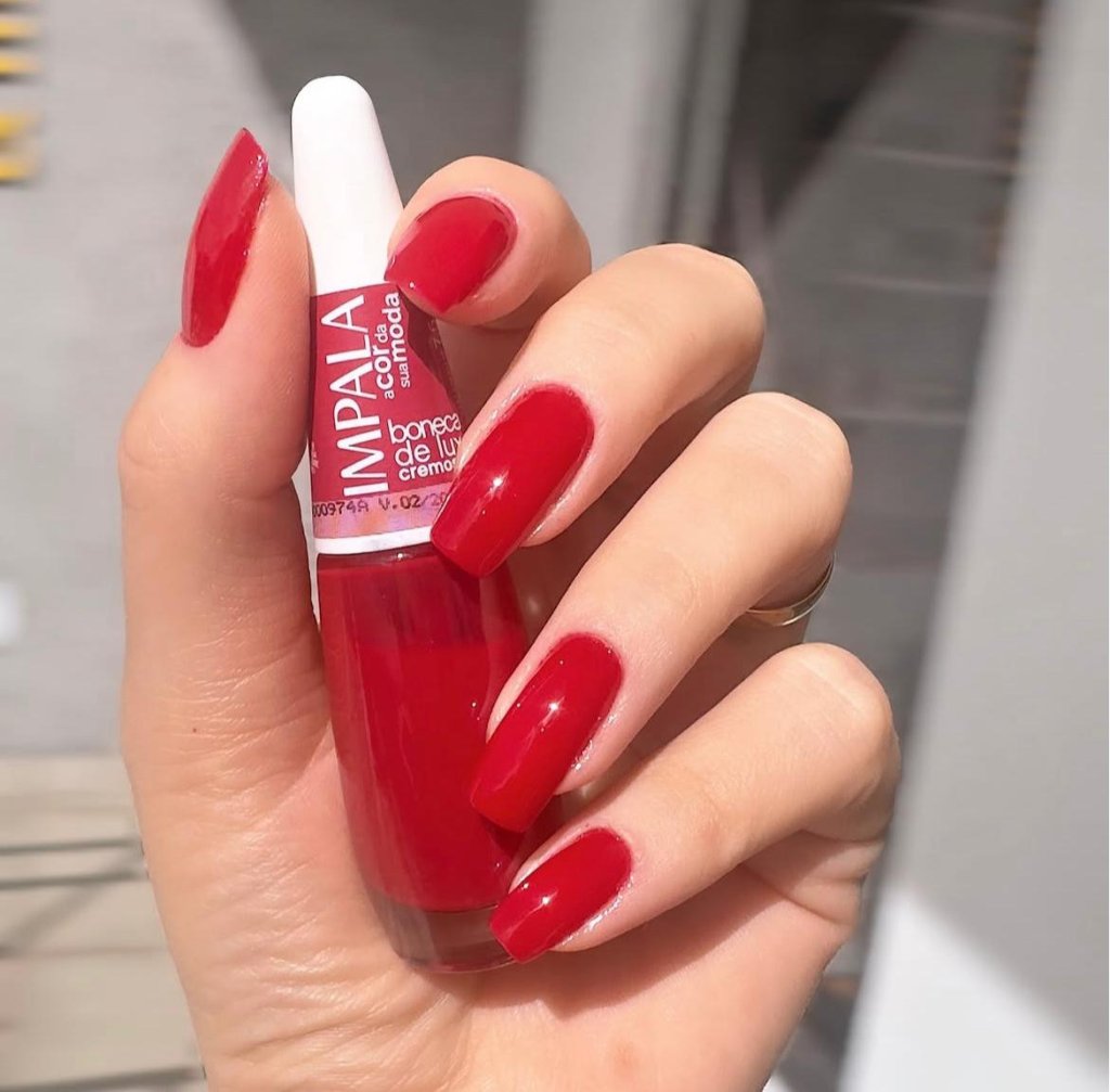 Esmalte Vermelho Impala Boneca de Luxo 