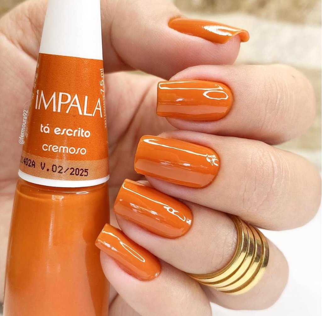 Esmalte Laranja Impala Tá Escrito 