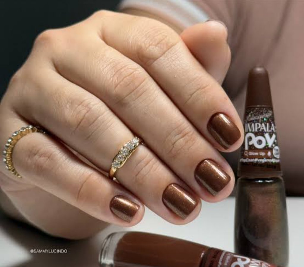 Esmalte Marrom Impala POV Glow UP 
