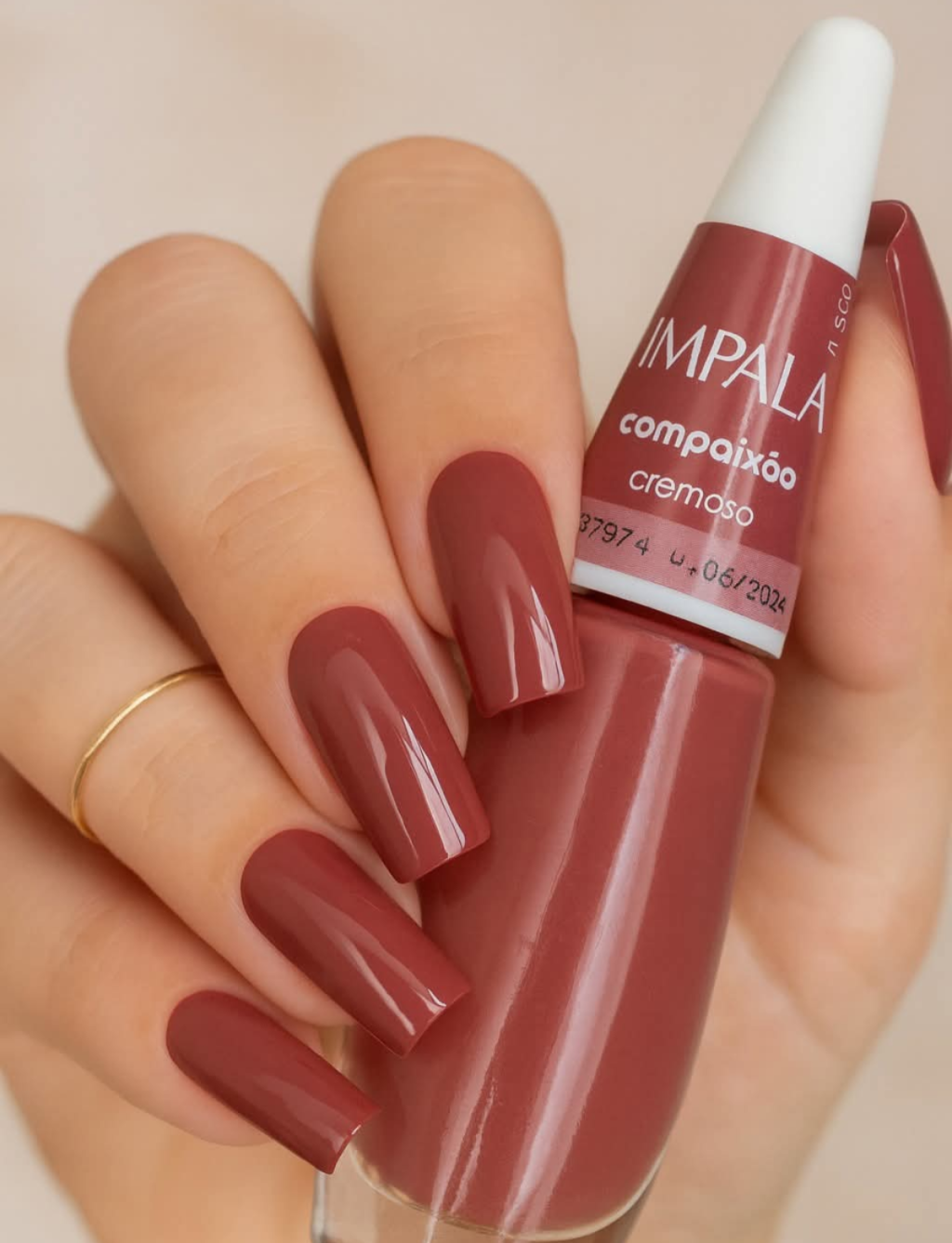 Esmalte Vermelho Impala Compaixão 