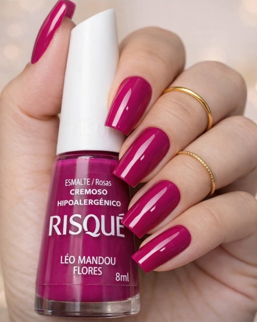 Esmalte Rosa Risqué Léo Mandou Flores 