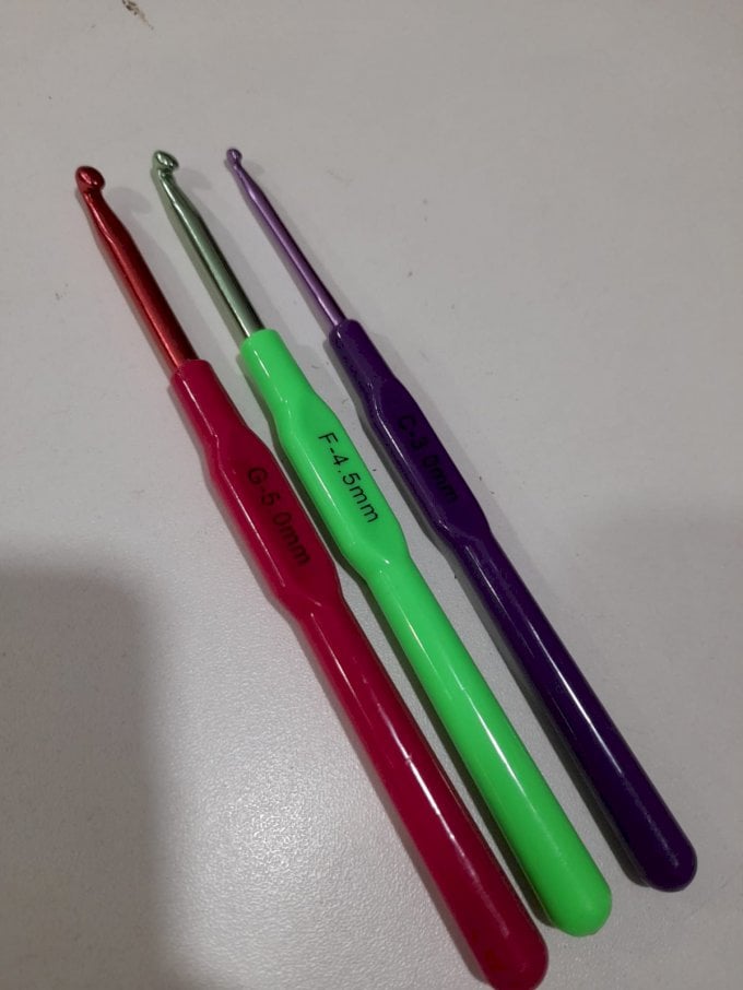 Agulha croche cabo plástico