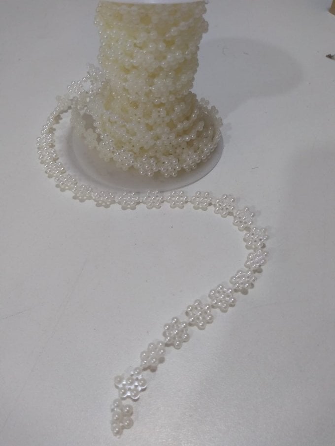 Florzinha em pérola 