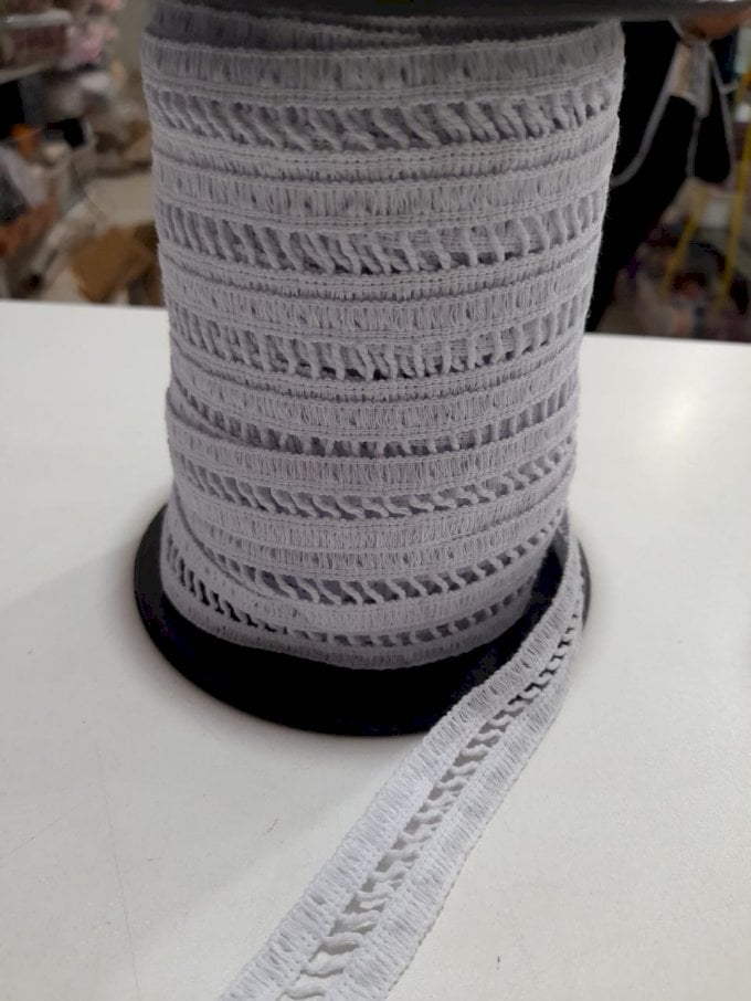 Renda algodão ponto palito 