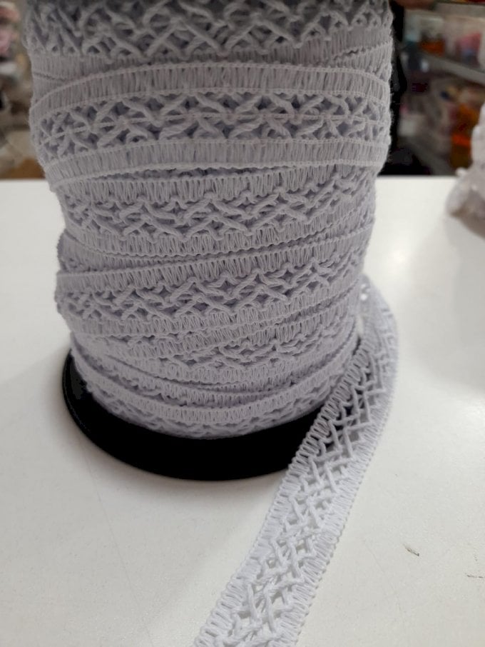 Renda algodão entremeio 