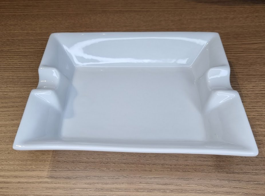 CINZEIRO PARA CHARUTO - CIN001