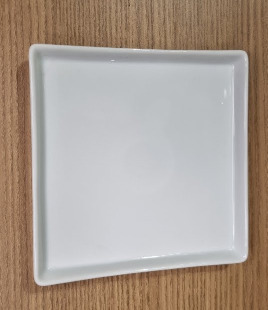 BANDEJA QUADRADA 013 