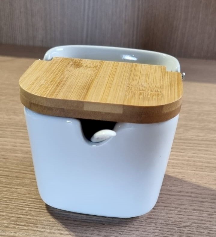 SALEIRO COM TAMPA DE MADEIRA E COLHER BIANCO - SAL013