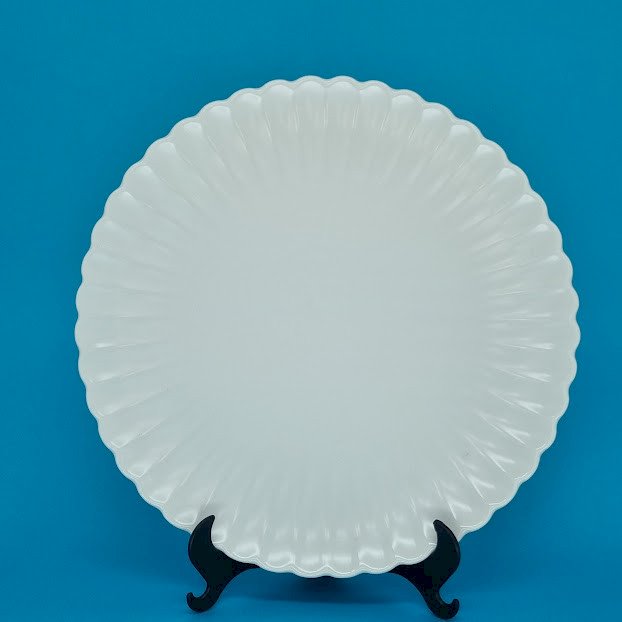PRATO SOBREMESA DE PORCELANA PETALA BRANCO MATT - PRA152 