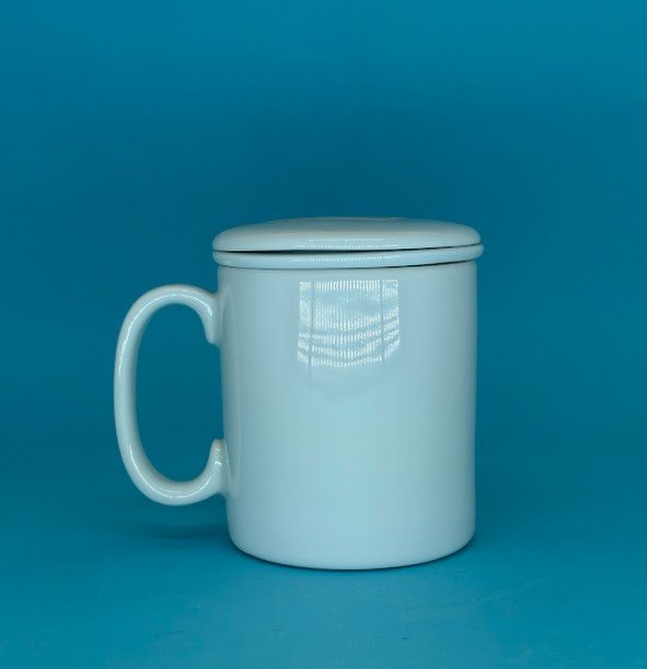 CANECA COM TAMPA E  INFUSOR - CAN034