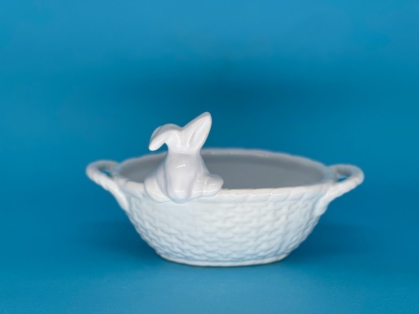 CESTA COM COELHO BRANCO - CES008 