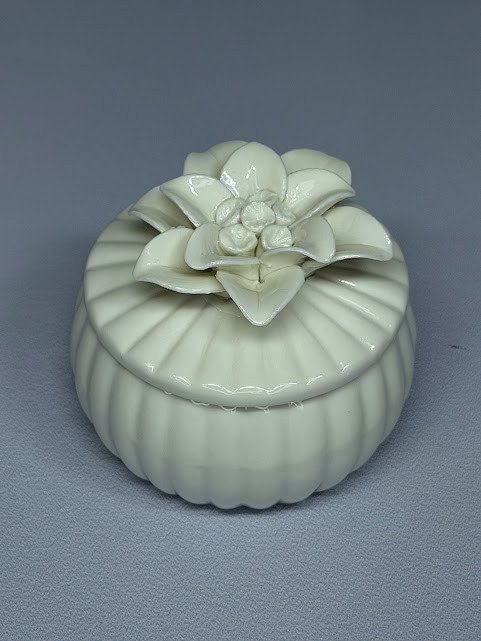 PORTA JOIA GOMADO FLOR P - POR134