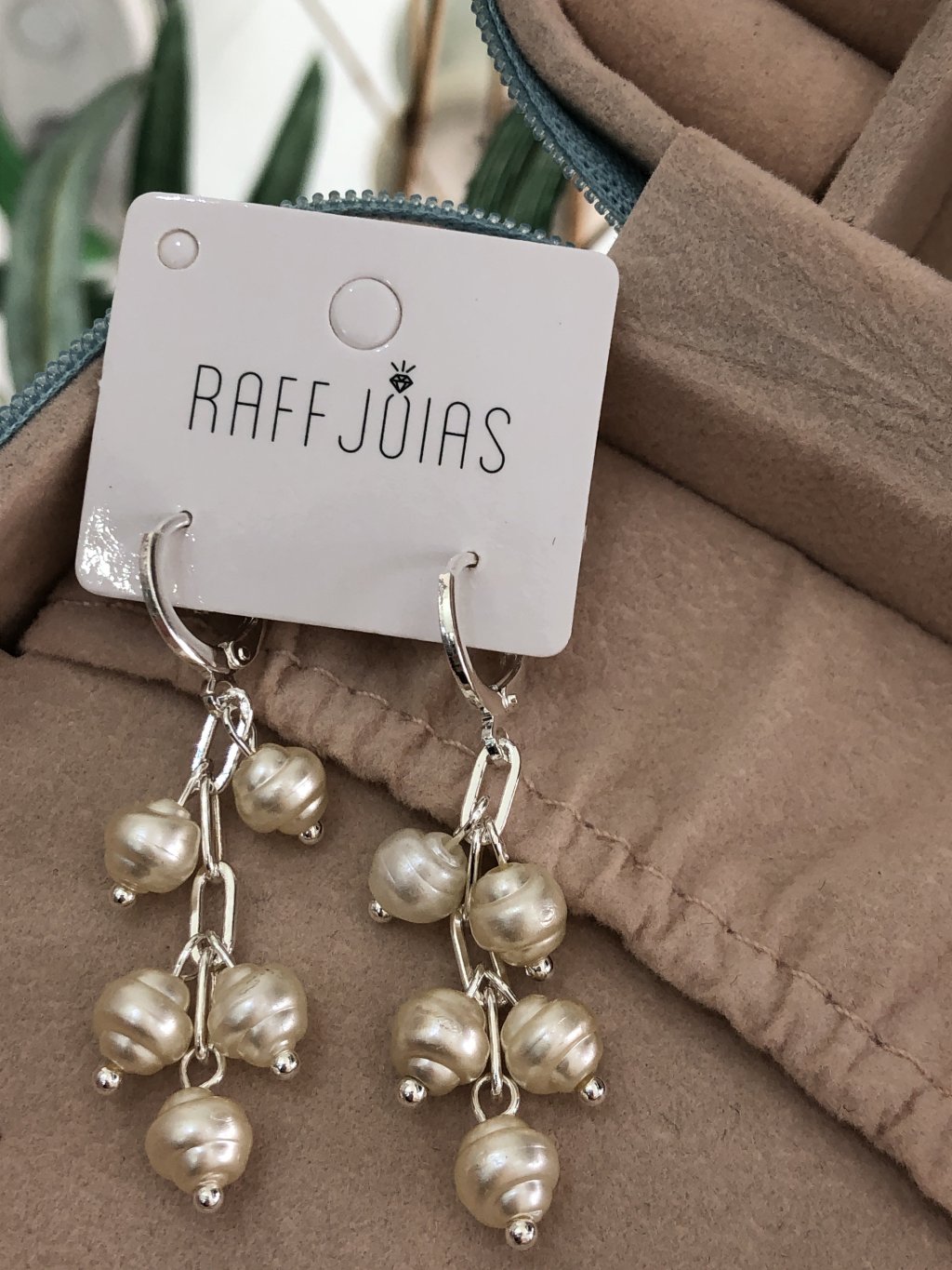 Brinco prata 5 pérola 