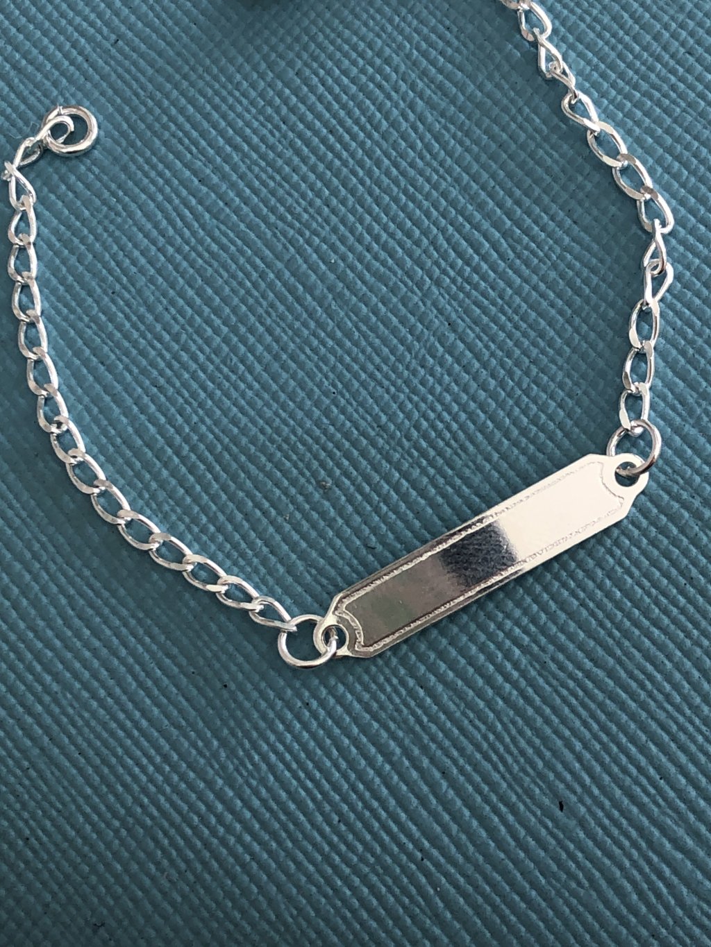 Pulseira infantil plaquinha