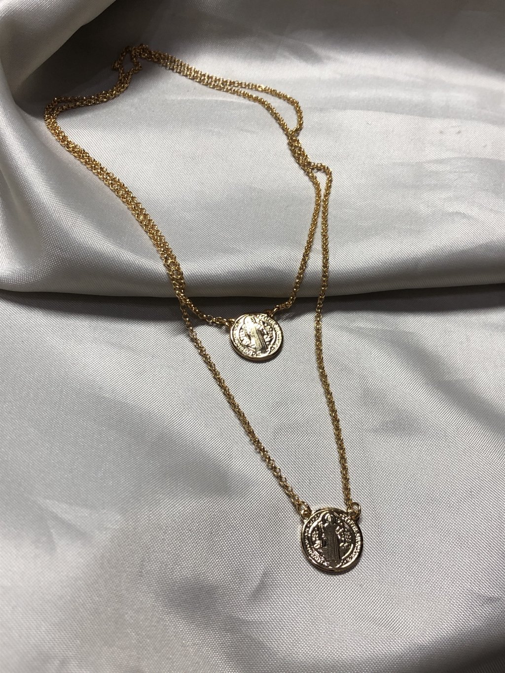 Corrente Ouro Escapulário redondo 