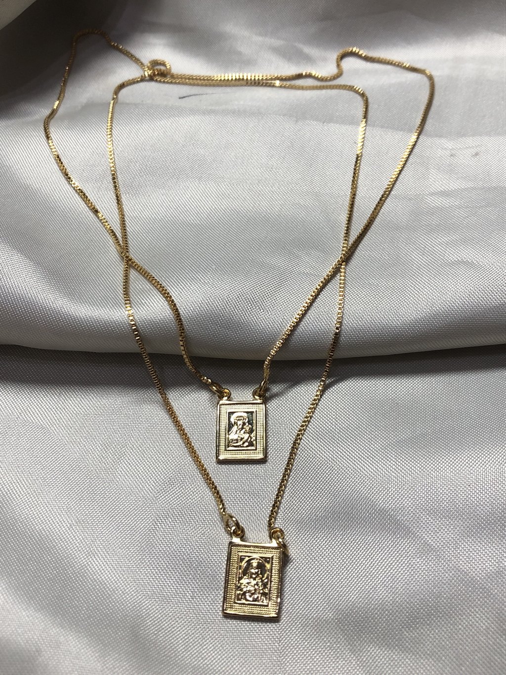 Corrente Ouro Escapulário pequeno 