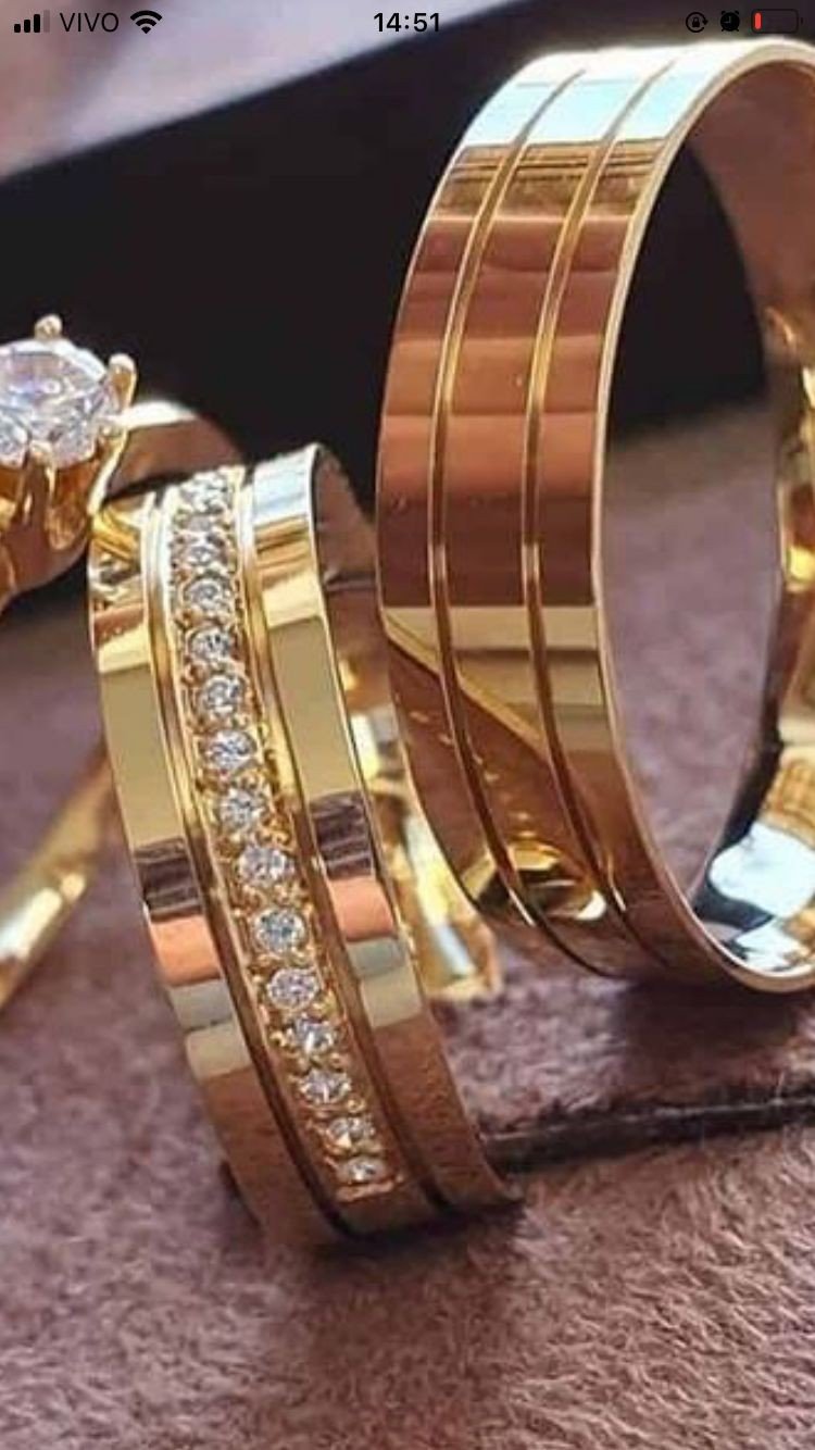 Aliança liga de moeda pedras no meio  + solitário 