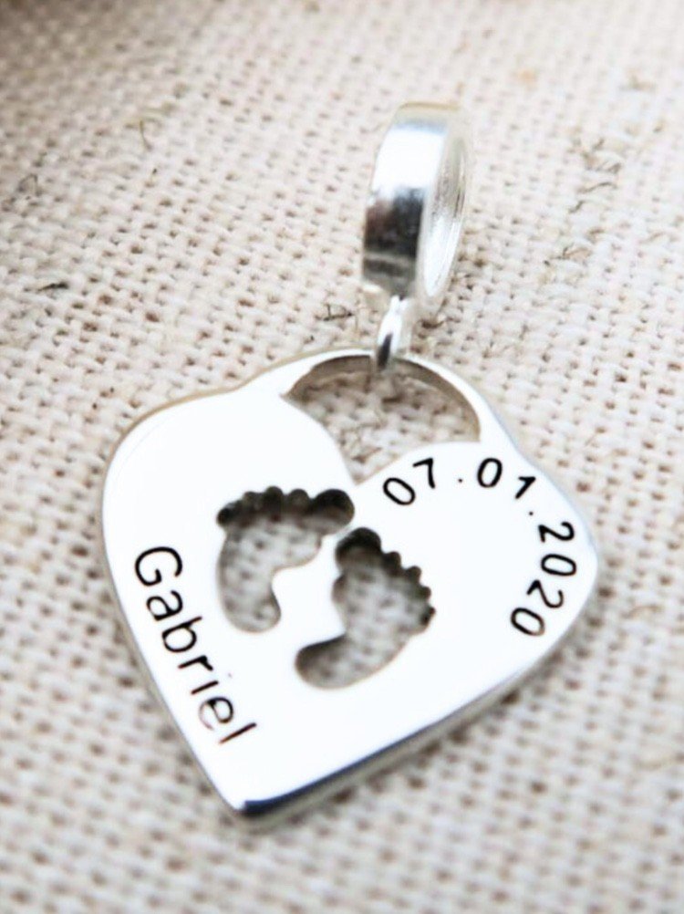 Berloque Prata 925 coração pezinho data e nome