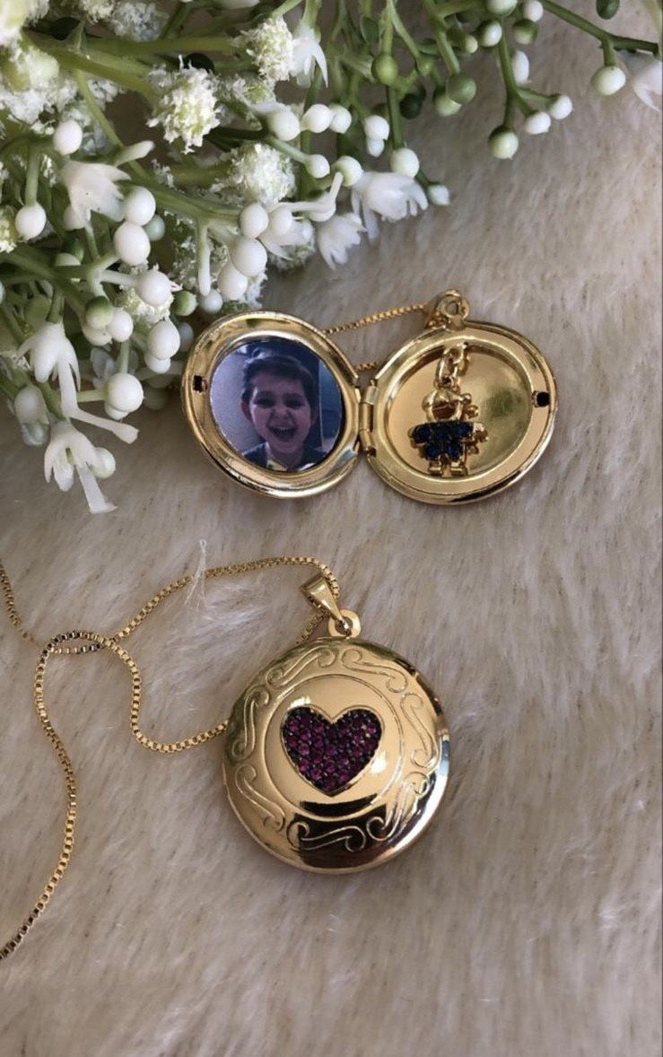 Corrente relicario ouro 