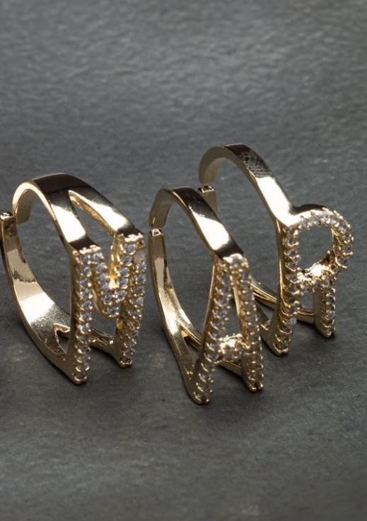 Anéis personalizados com inicial nome 