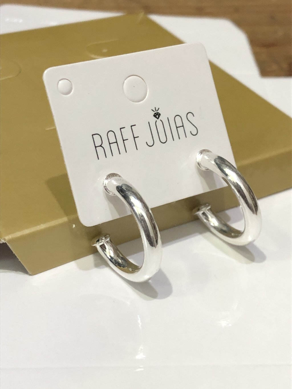 Brinco Prata Argola média tubo 