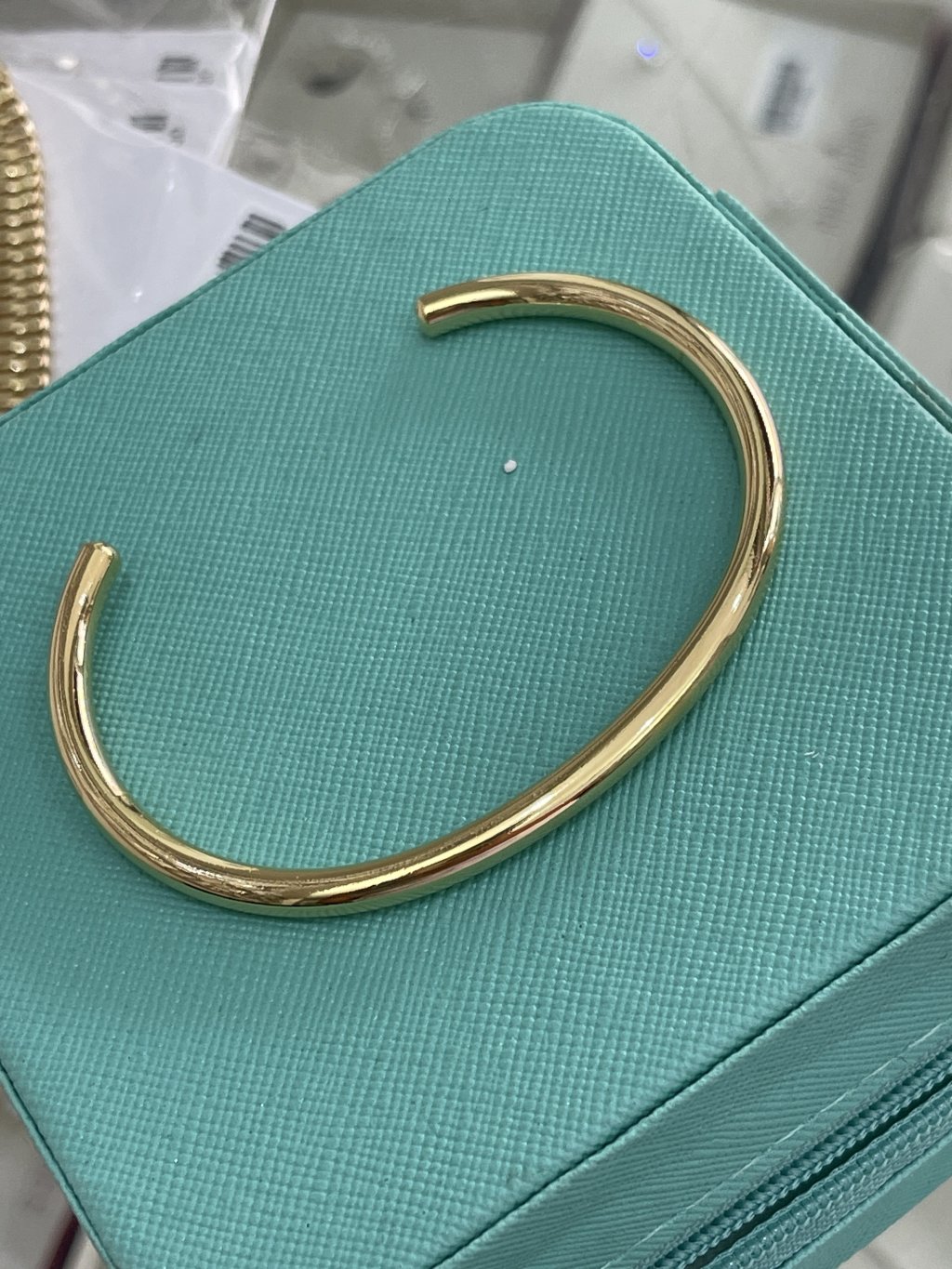 Bracelete liso arredondado  ouro/prata