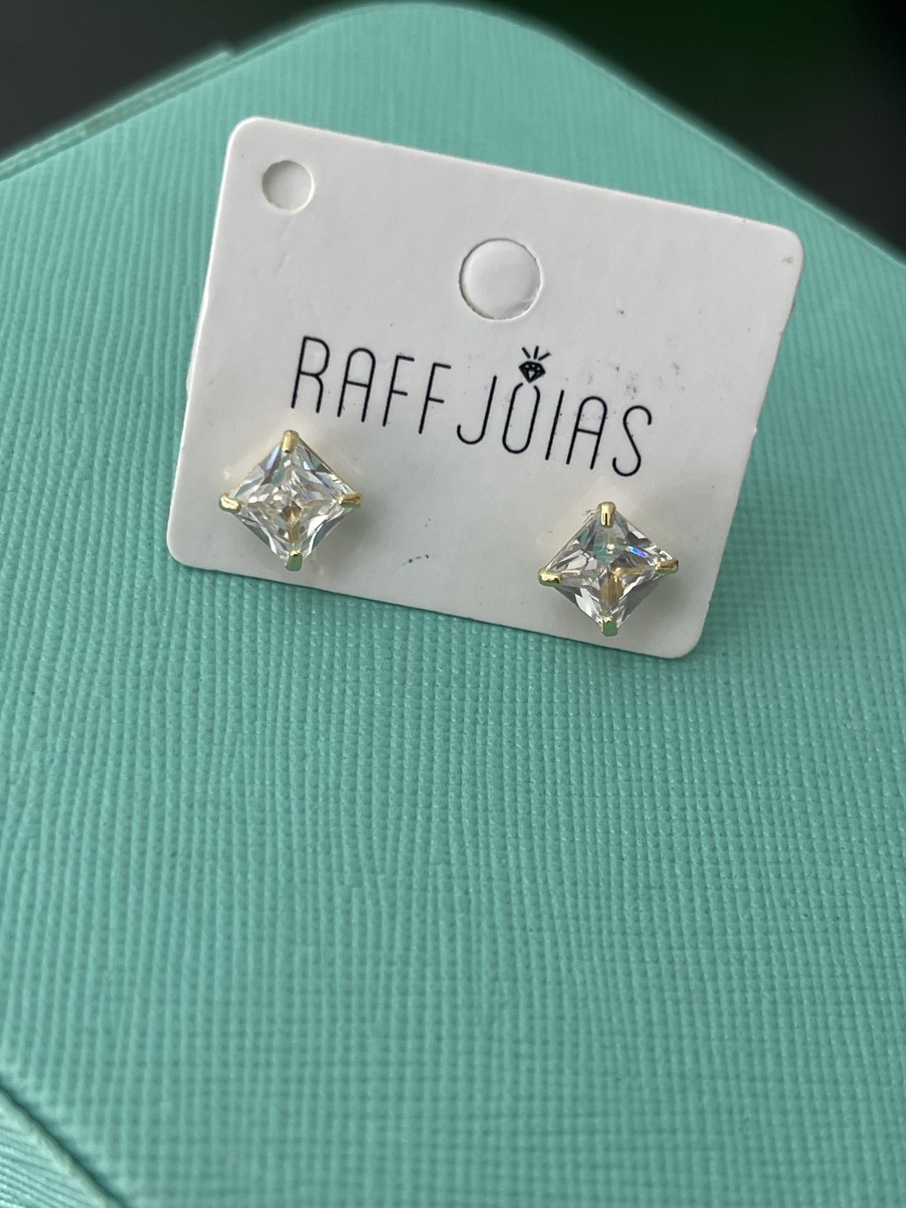 Brinco quadrado ouro/prata 