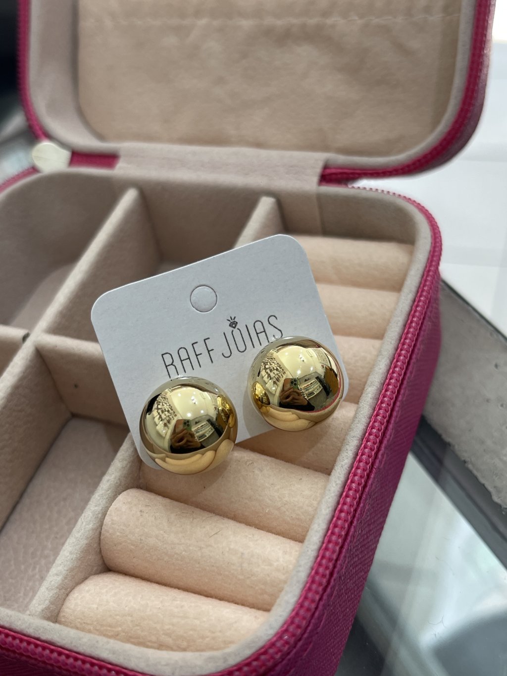 Brinco bola max ouro/prata