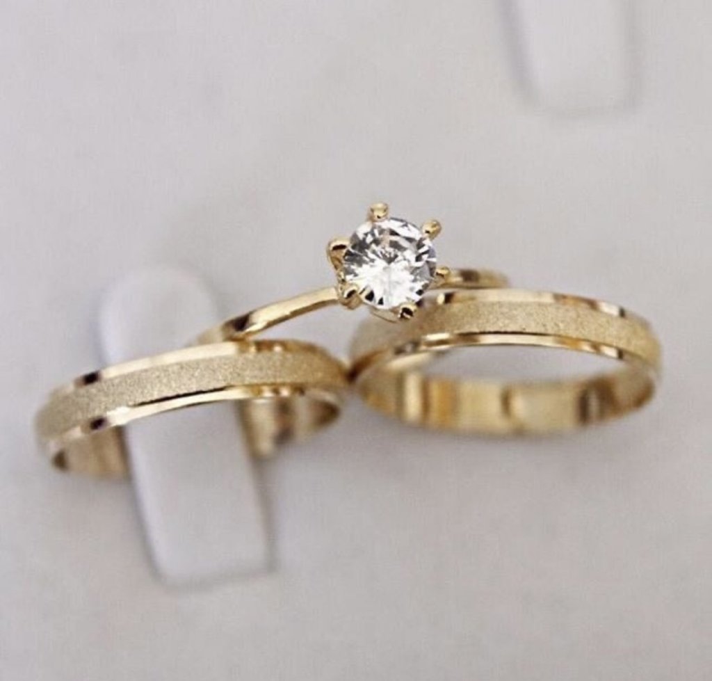 Aliança Liga de moeda 4mm + solitário 