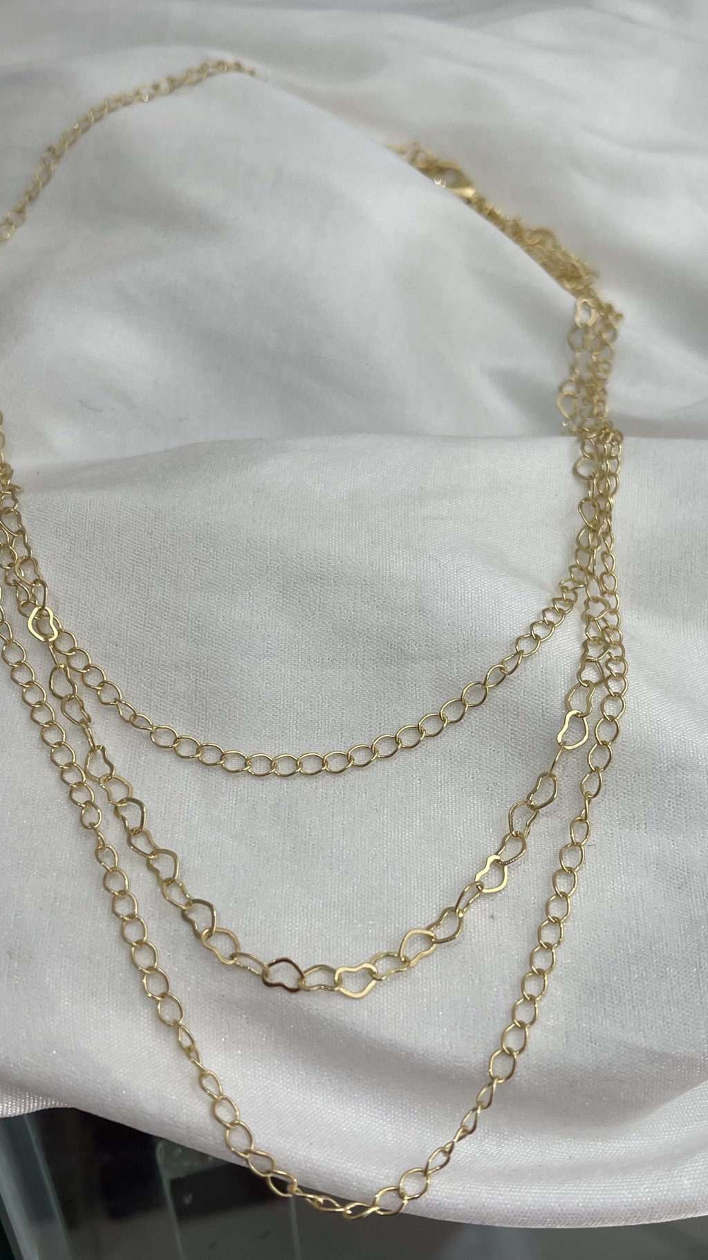 Corrente tripla bolinhas e coraçãozinho ouro/prata