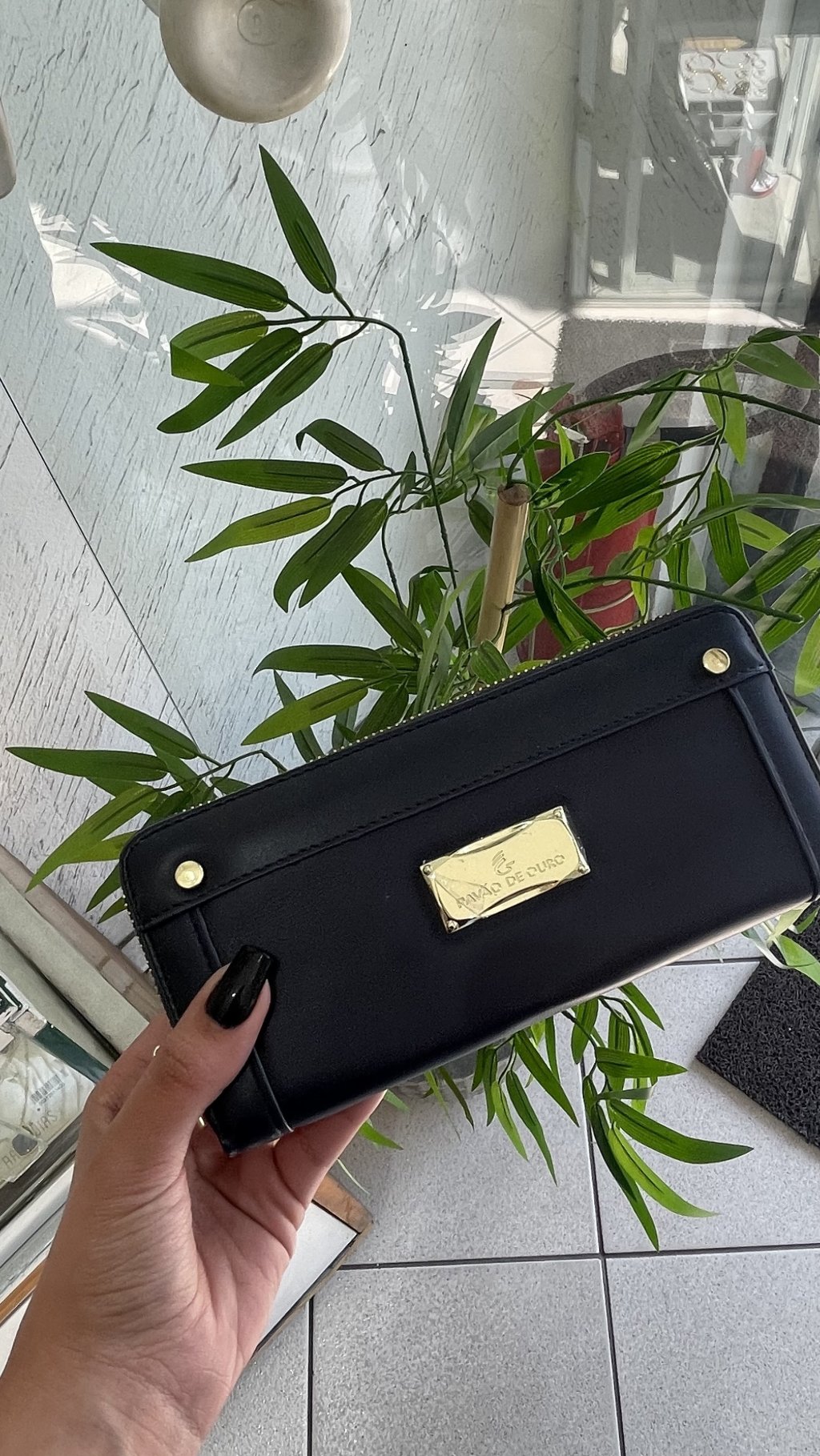 Carteira em couro preta