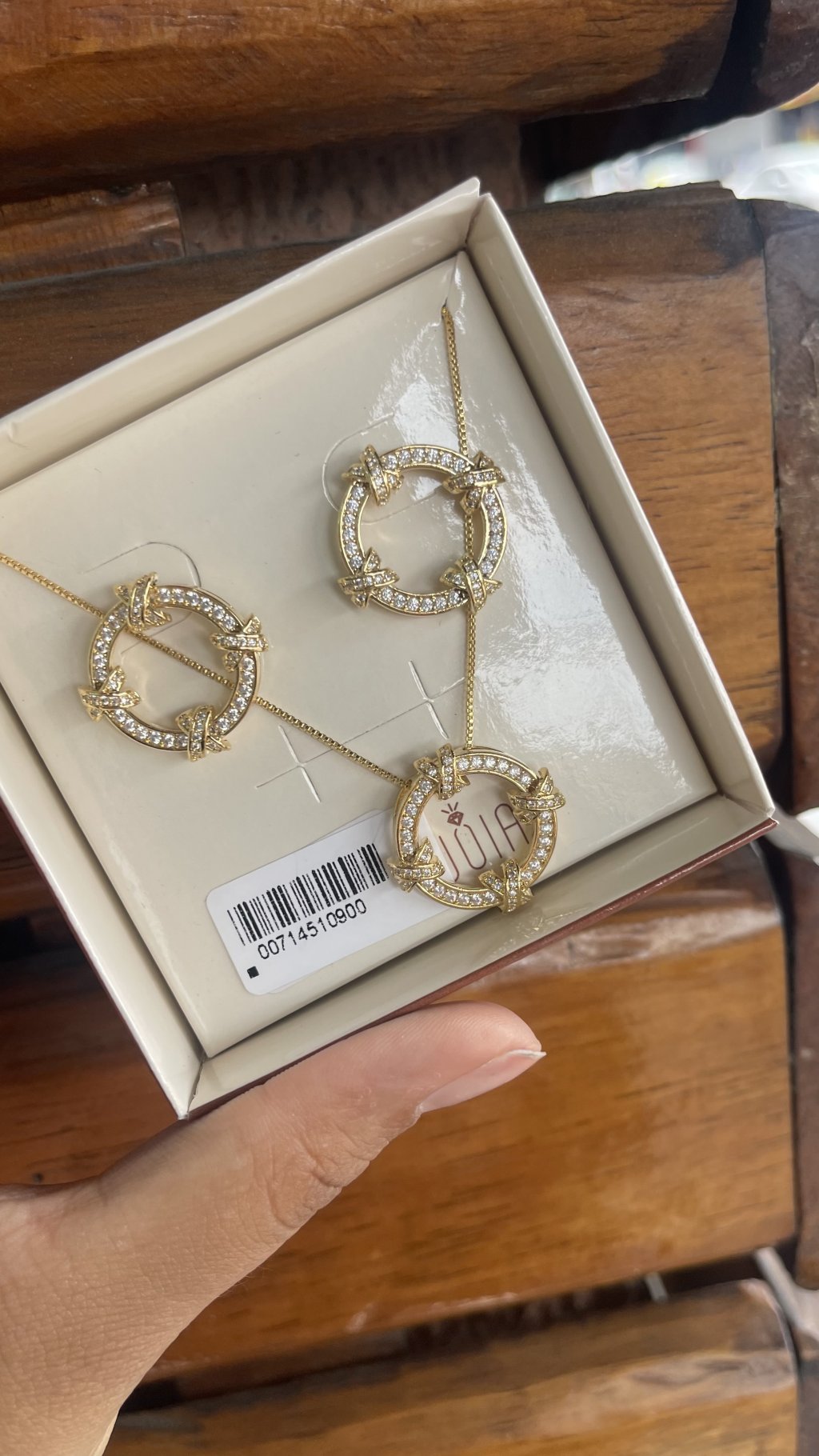 Conjunto bolinhas ouro 
