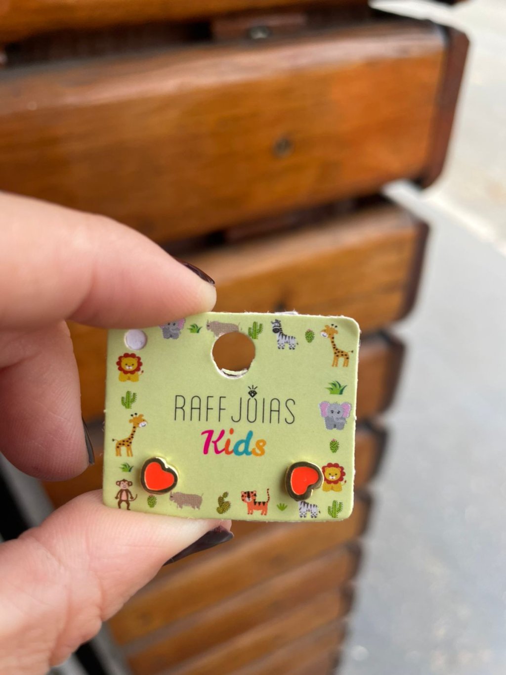 brinco ouro infantil coração