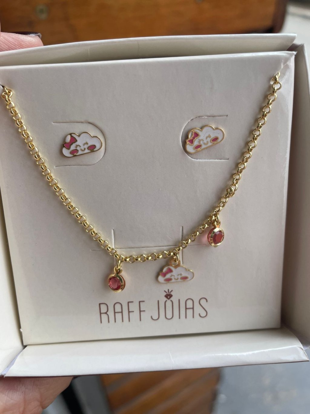 Conjunto Ouro infantil nuvem