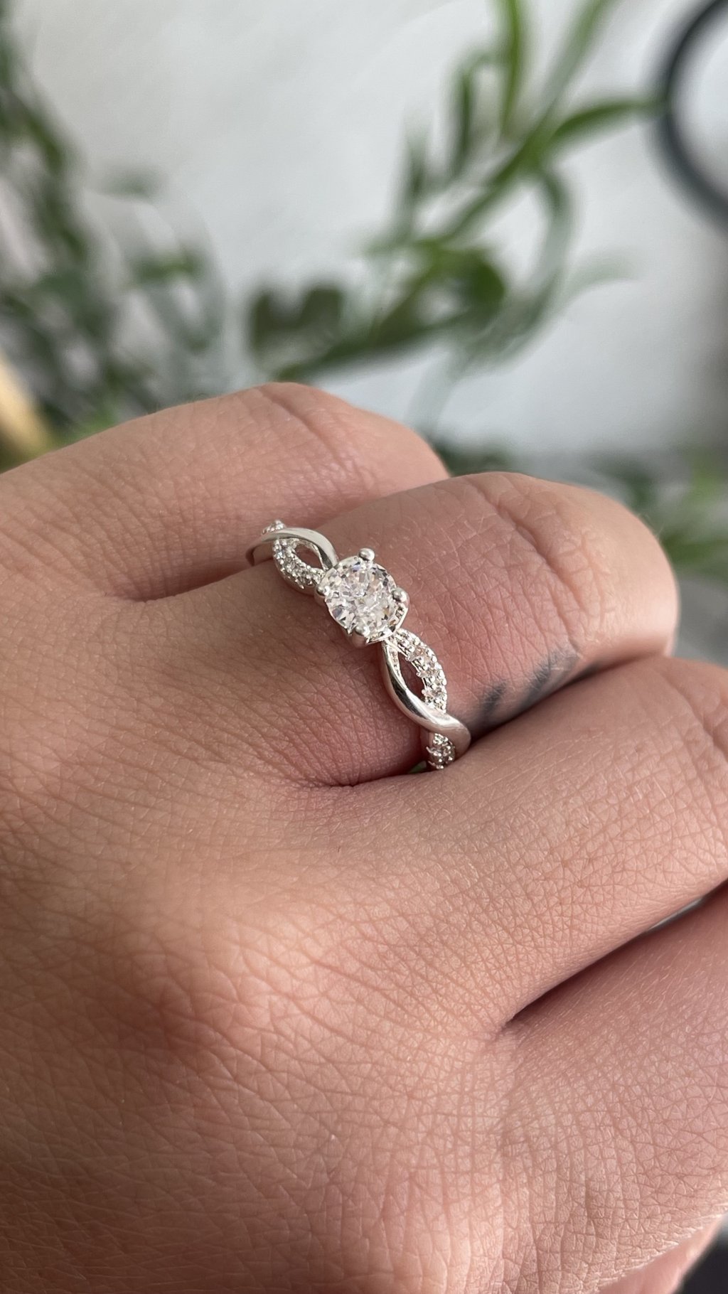 Aparador com Solitário trançado 