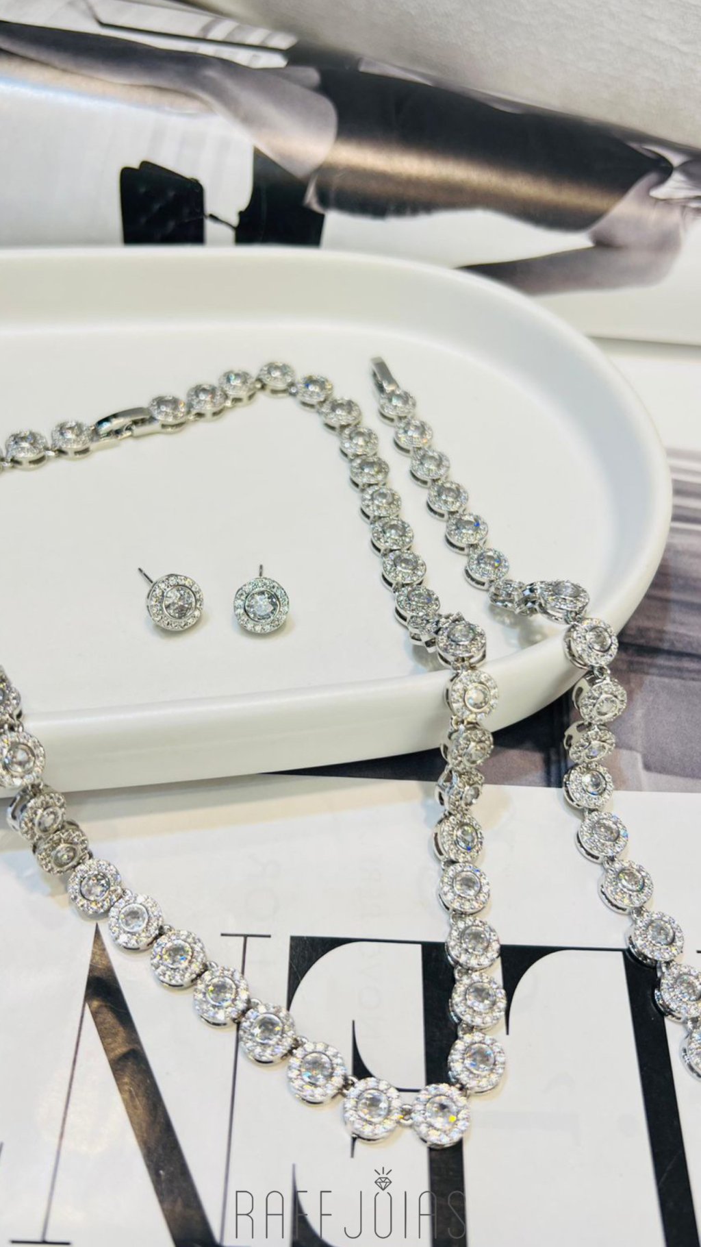 Conjunto corrente e brinco / pulseira prata 