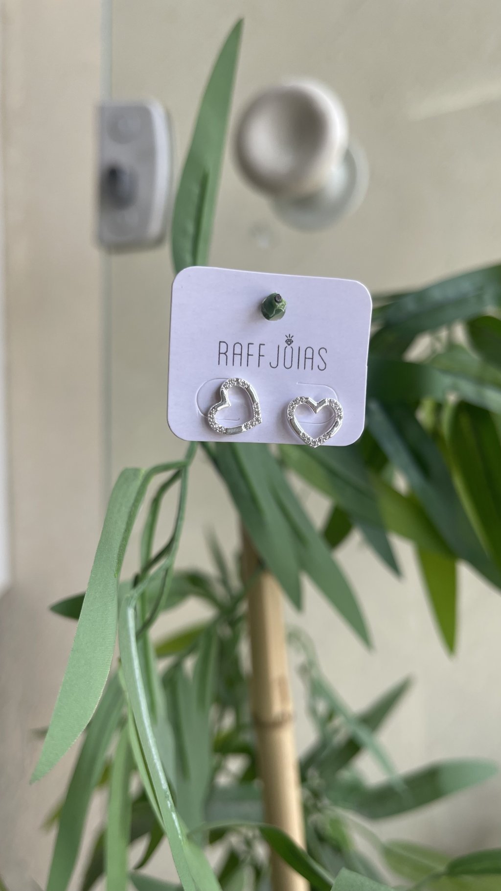 BRINCO CORAÇÃO CRAVEJADO 