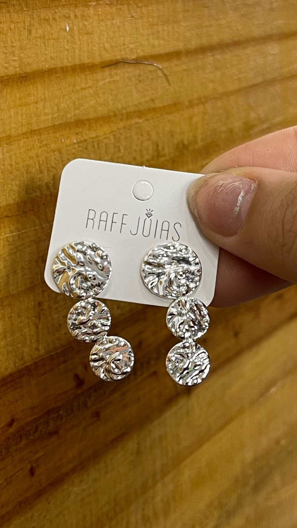 Brinco redondo triplo 