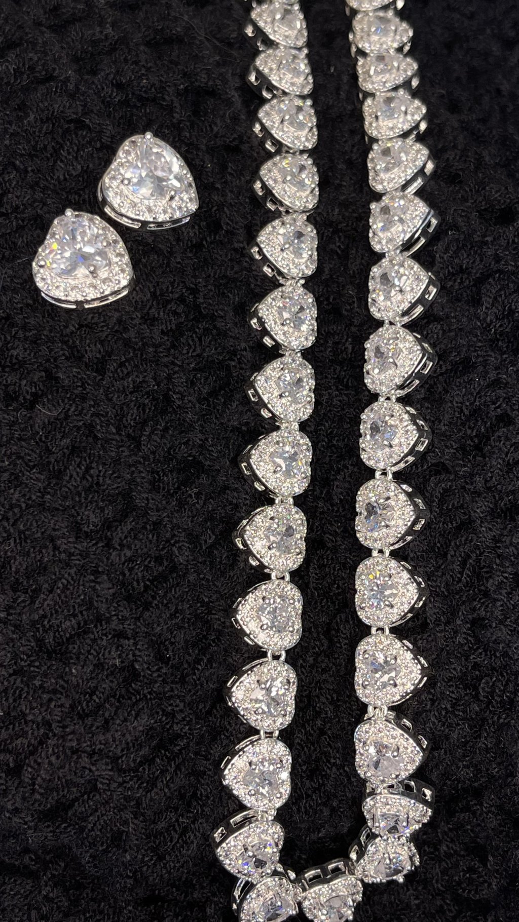 swaroswski ariana grande 