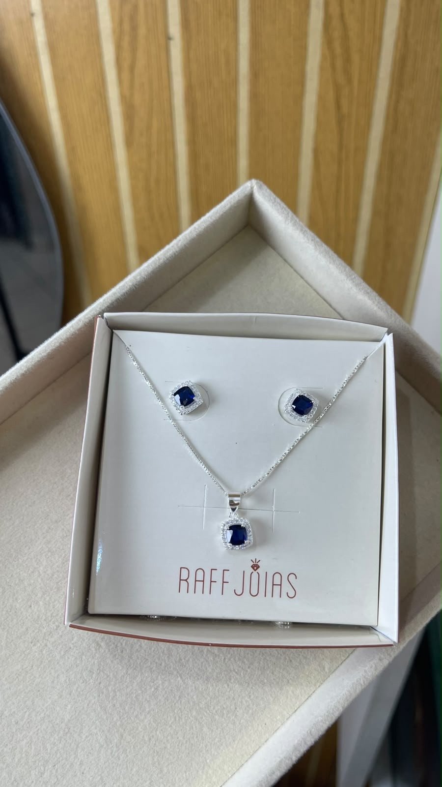 Conjunto prata 925 zircônia azul marinho